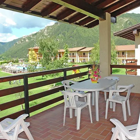 Charming Private Near Garda Golf Club Дом отдыха